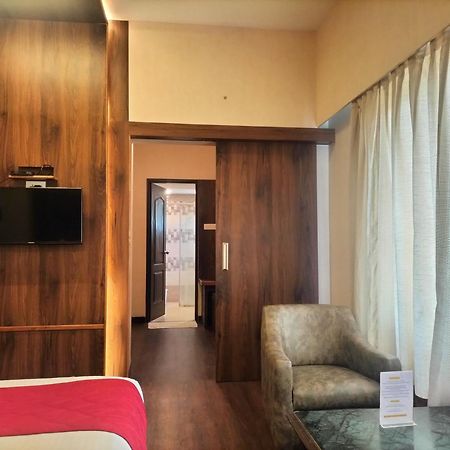 Zip By Spree Hotels Surabi International Vellore Kültér fotó