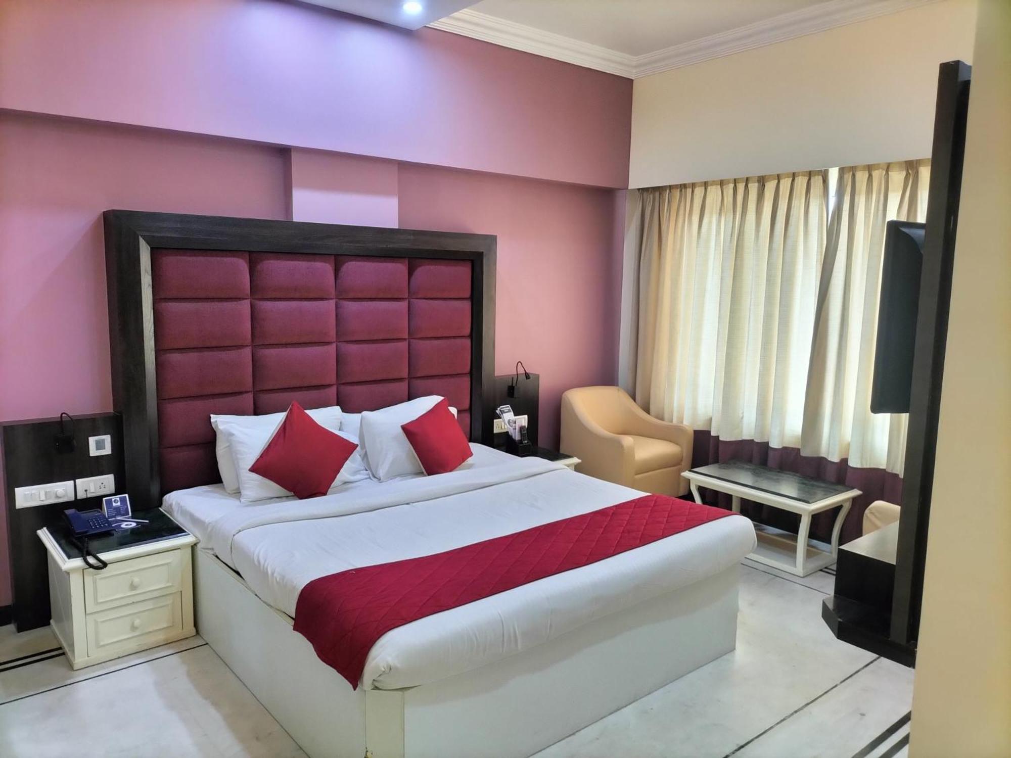 Zip By Spree Hotels Surabi International Vellore Kültér fotó