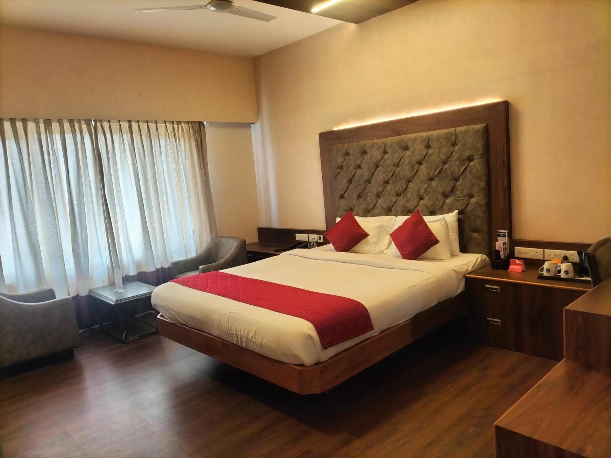 Zip By Spree Hotels Surabi International Vellore Kültér fotó