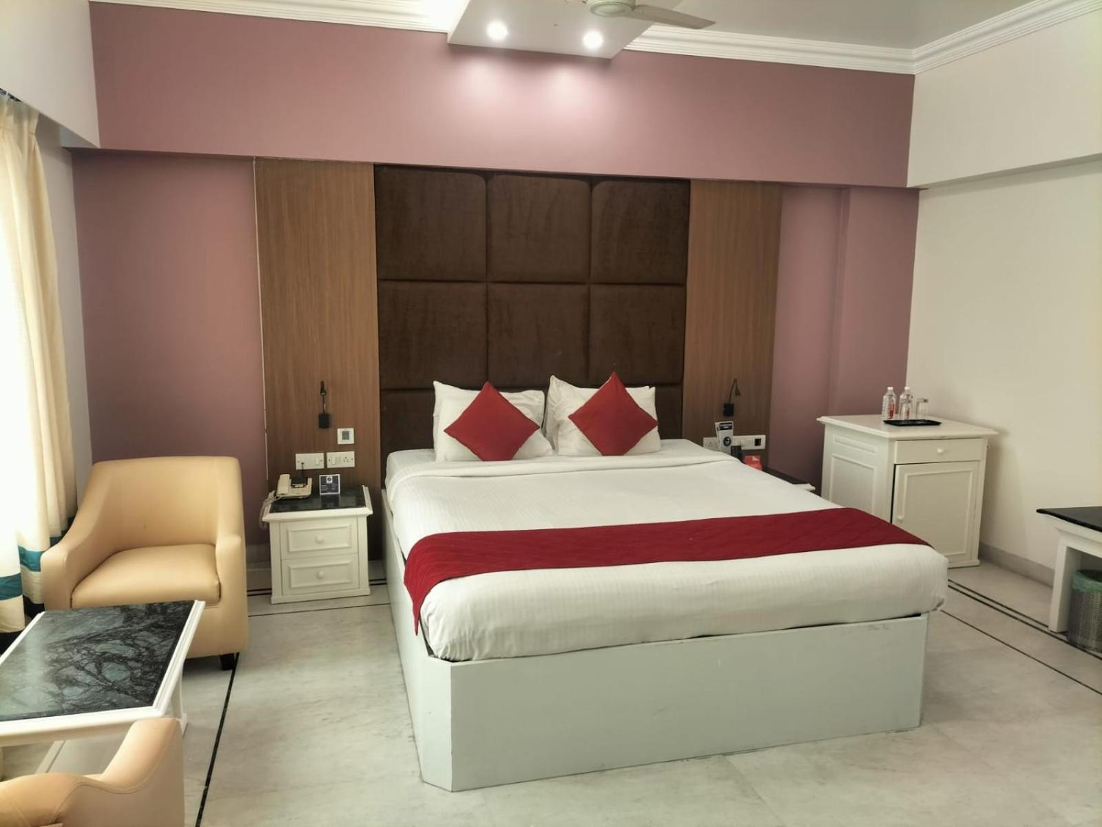 Zip By Spree Hotels Surabi International Vellore Kültér fotó